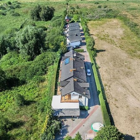 Osrodek Wypoczynkowy Swallow Apartment Grzybowo  Ngoại thất bức ảnh